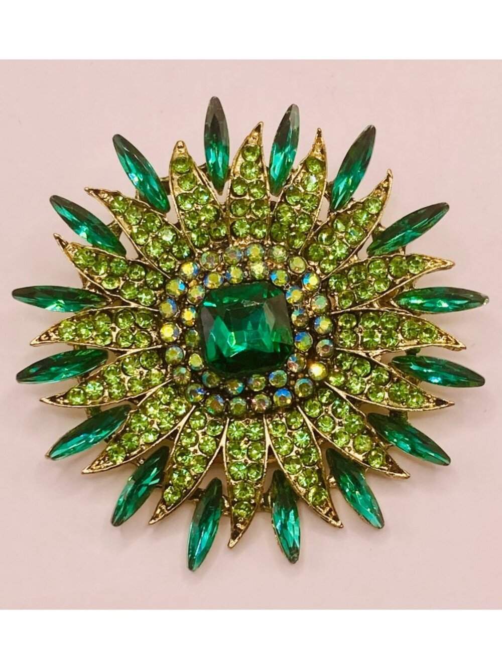 Green Rhinestone Gold-Tone Sunburst Brooch Pin -97B